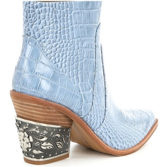 Gianni Bini Eviee Croco Metal Heel Western Country Booties Blue Size 5.5 - Picture 3 of 14